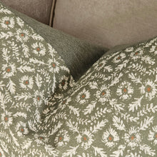 Load image into Gallery viewer, Martine -Forest green cushion