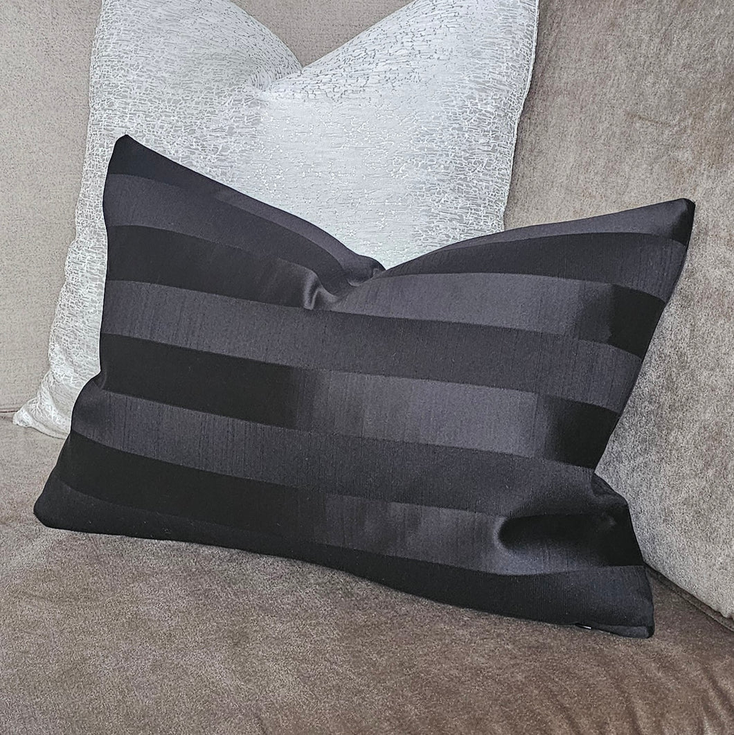 Duchess black stripe