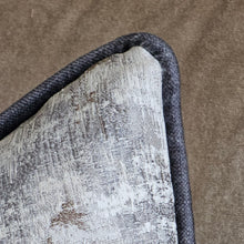 Load image into Gallery viewer, Osaka dark grey-beige/ dark grey piping