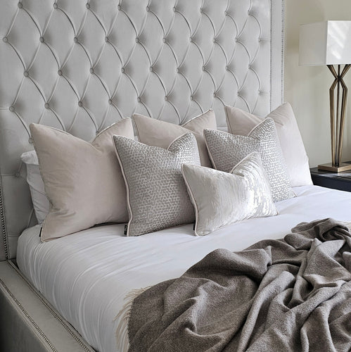 Bella /cream  bed set of 6 cushions
