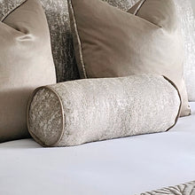 Load image into Gallery viewer, Chess/ natural/ gold set of 6 piped cushions