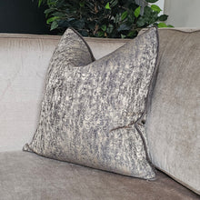 Load image into Gallery viewer, Diamond Taupe/ truffle set of 6 piped cushions