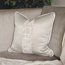 Load image into Gallery viewer, Carden- border trim. / neutral textured cushion with contrasting piping