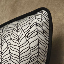 Load image into Gallery viewer, Fern - Mono / black velvet piping