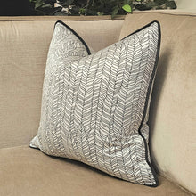 Load image into Gallery viewer, Fern - Mono / black velvet piping