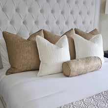 Load image into Gallery viewer, Rion / gold- ivory - bed set of 6 cushions