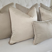 Load image into Gallery viewer, Diamond - Taupe /champagne bed set of 6 cushions