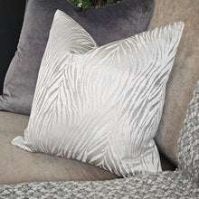 Load image into Gallery viewer, Tiger/grey cushion cover