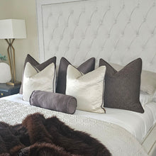 Load image into Gallery viewer, Soho - brown bed set of 6 cushions bolster