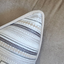 Load image into Gallery viewer, Varadero- Taupe / grey contrasting cotton piping