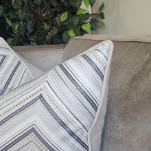 Load image into Gallery viewer, Varadero- Taupe / grey contrasting cotton piping