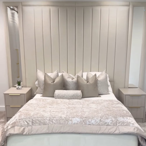 Amira bed set of 6 cushions