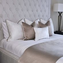 Load image into Gallery viewer, Ice white/ gold - bed set of 6 cushions /optional bed runner
