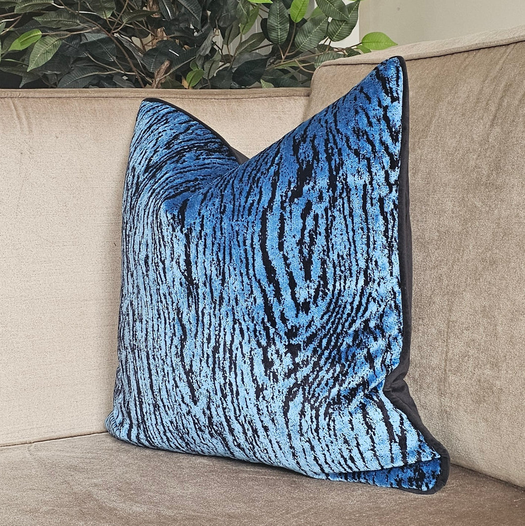 Romo fabrics Black edition limited edition blue velvet cushion / black velvet piping