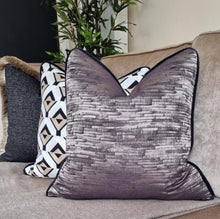 Load image into Gallery viewer, Carter-cushion with contrasting black piping