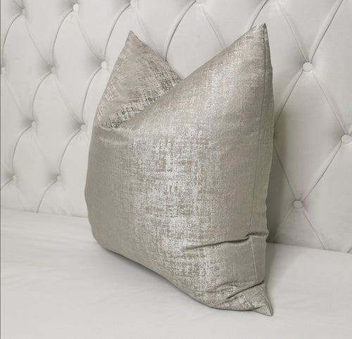 Shimmer-natural scatter cushion